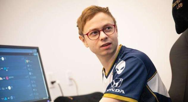 包含TSM碾压BDS,Faker打破历史纪录的词条 包含TSM碾压BDS,Faker打破历史纪录的词条