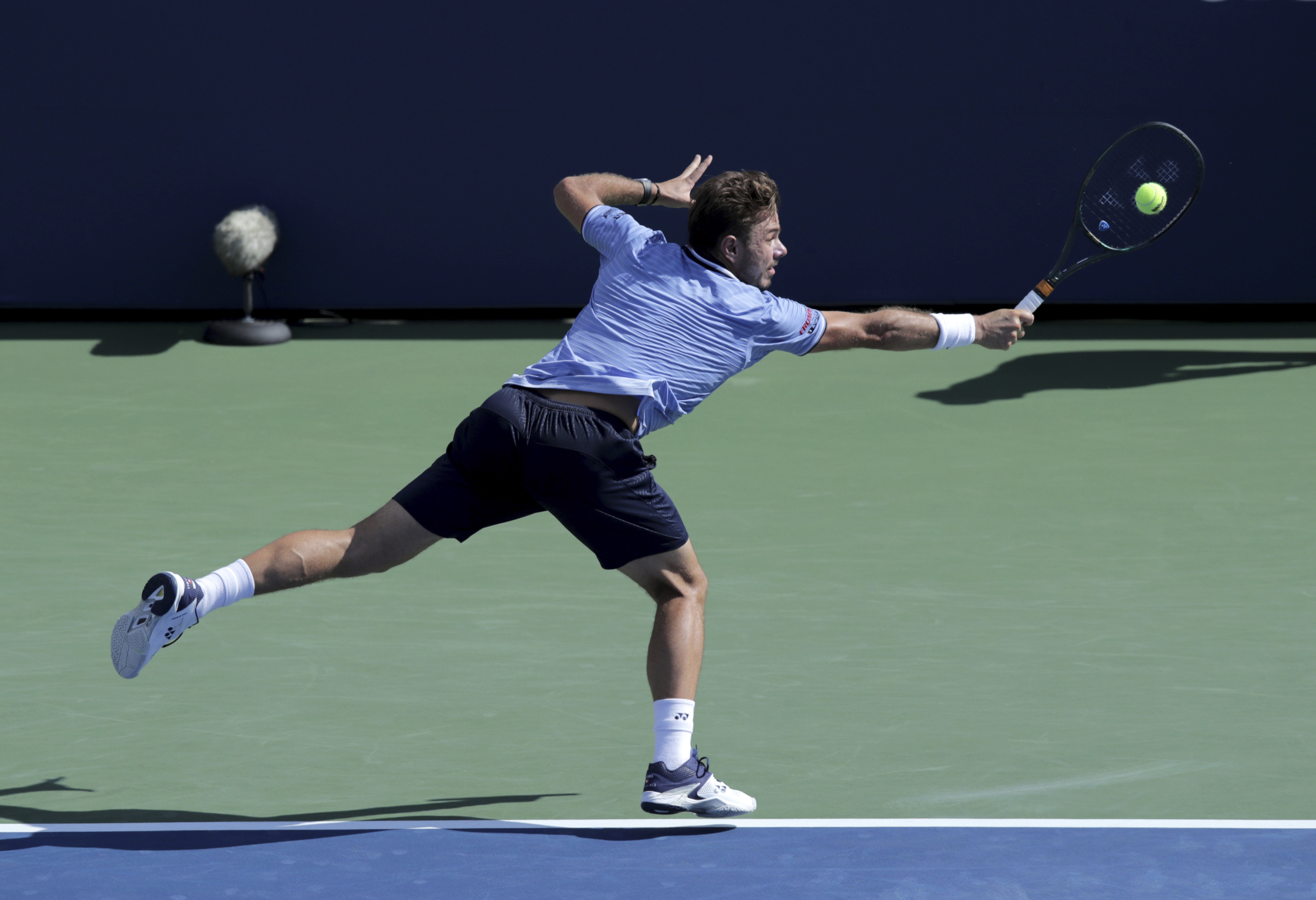 法国网球队绝地反击意大利网球队，瓦林卡统治全场的简单介绍