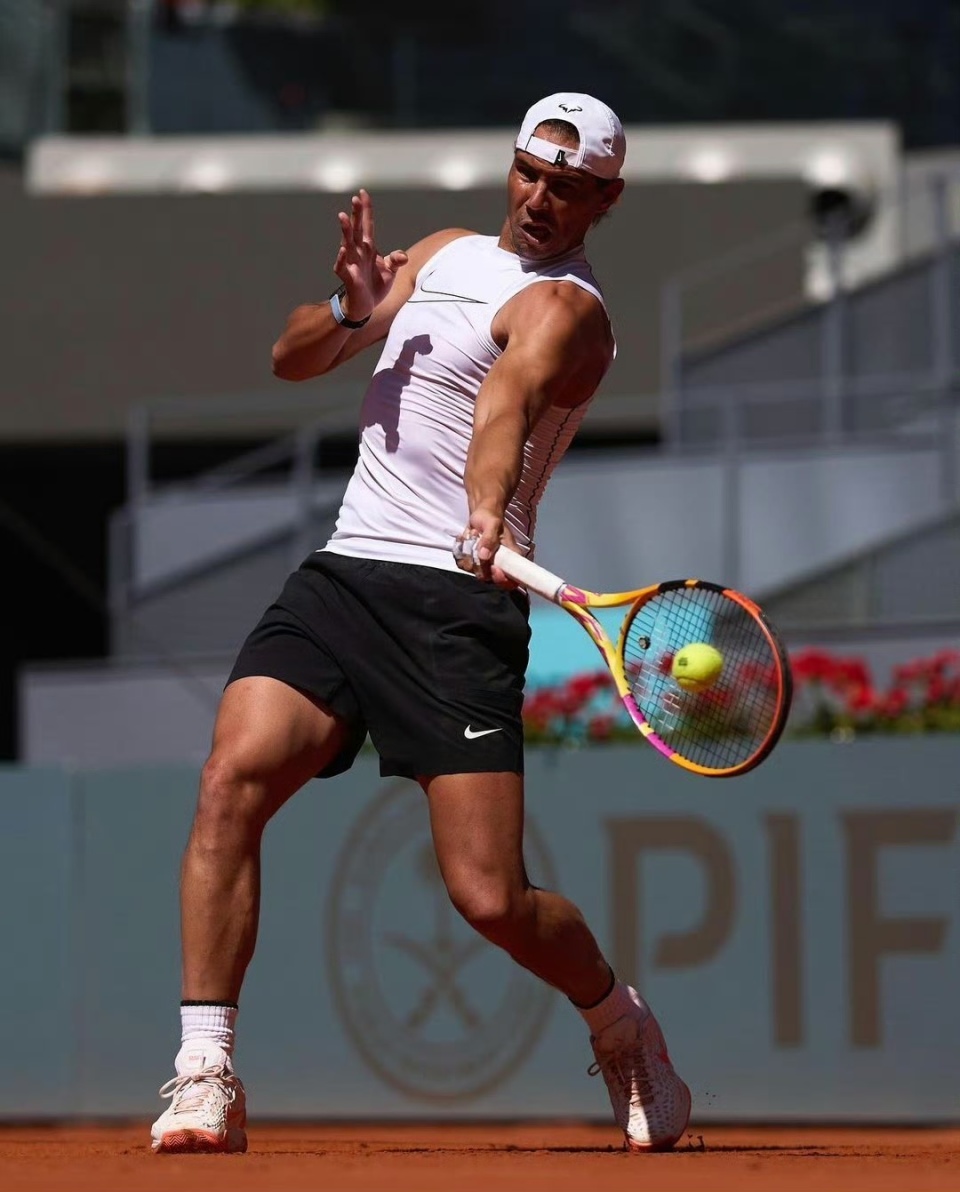 包含联合杯绝杀拉沃尔杯，纳达尔状态火热的词条