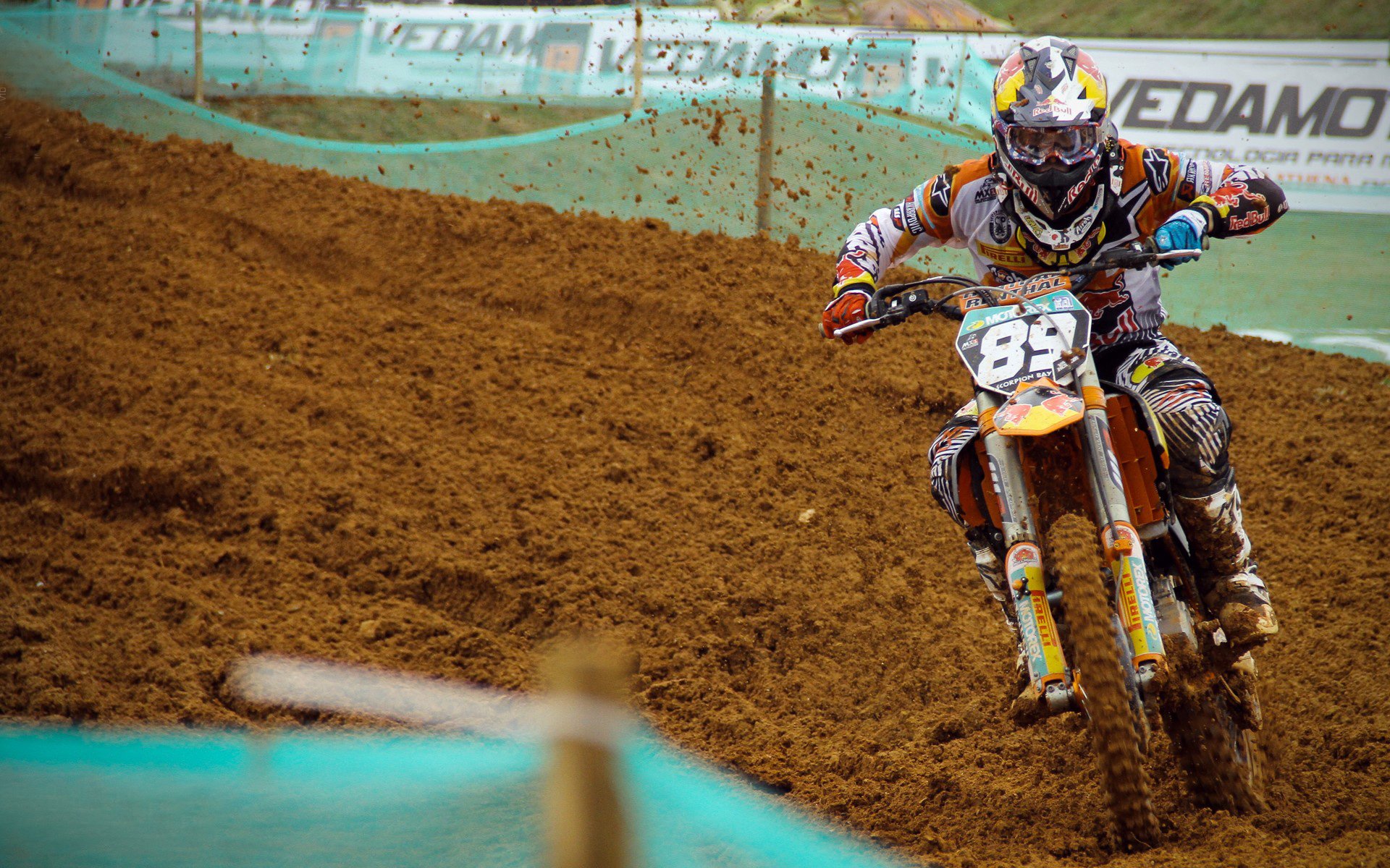 利拉德三分里程碑之夜,活塞团队篮球碾压火箭