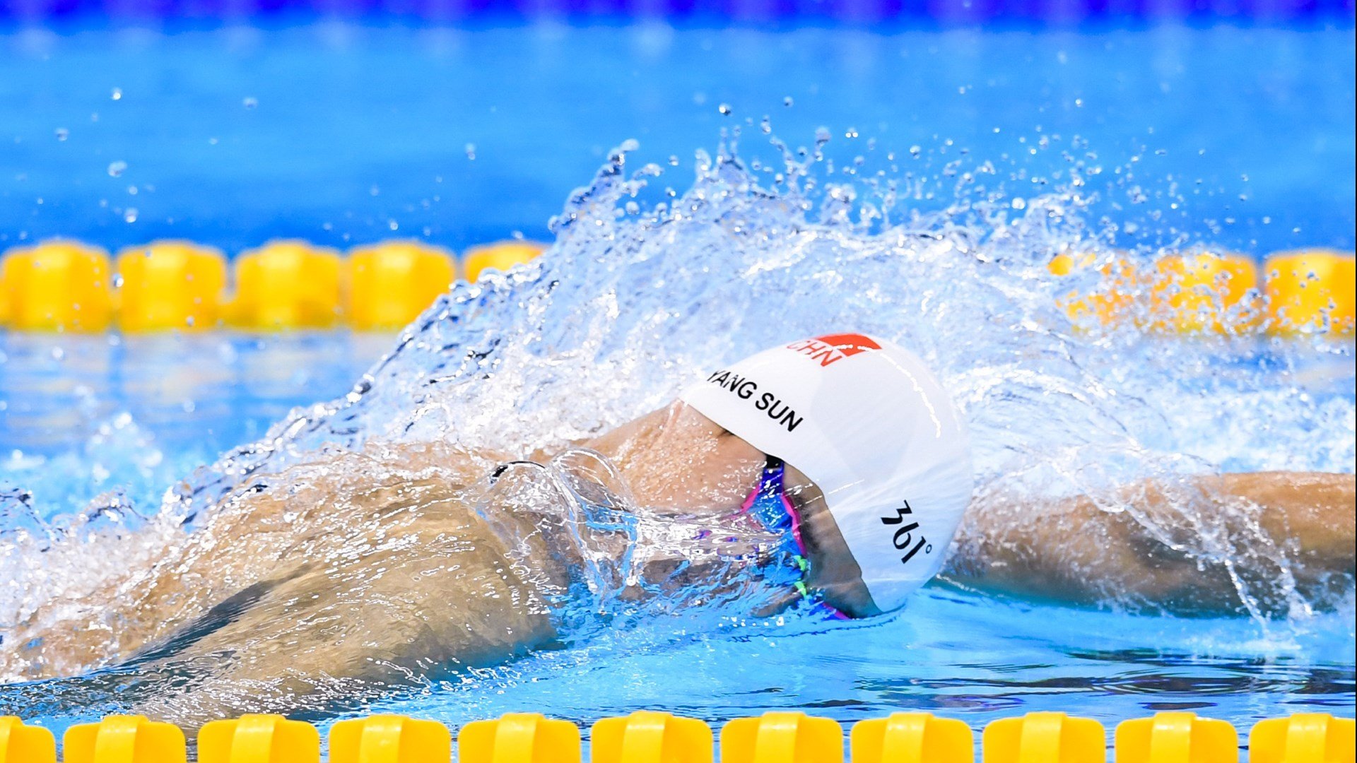 雷恩对阵中国，卡瓦哈尔赛后评分拉满的背后，一场定义唯一性的足球对话